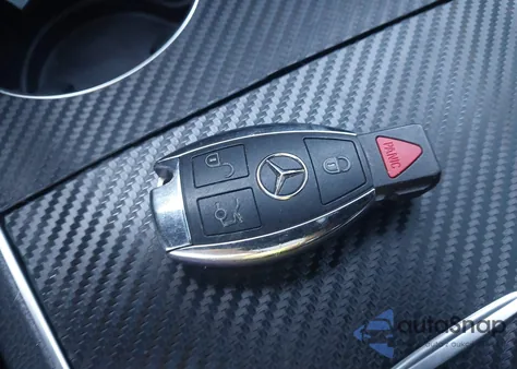 2014 Mercedes-Benz E 350 4Matic z USA, uszkodzony, nr VIN WDDKJ8JB3EF241971